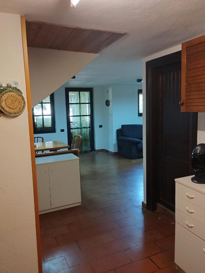 Casa Vacanze Cettina Home 3 Mt 50 Dal Mare Terra Mala Exterior foto